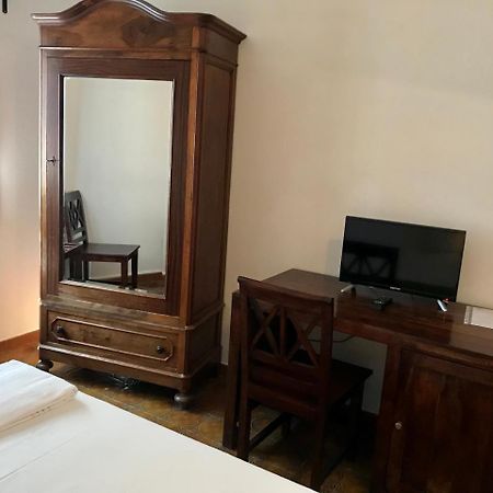 Hotel Su Meriagu Capitana Buitenkant foto