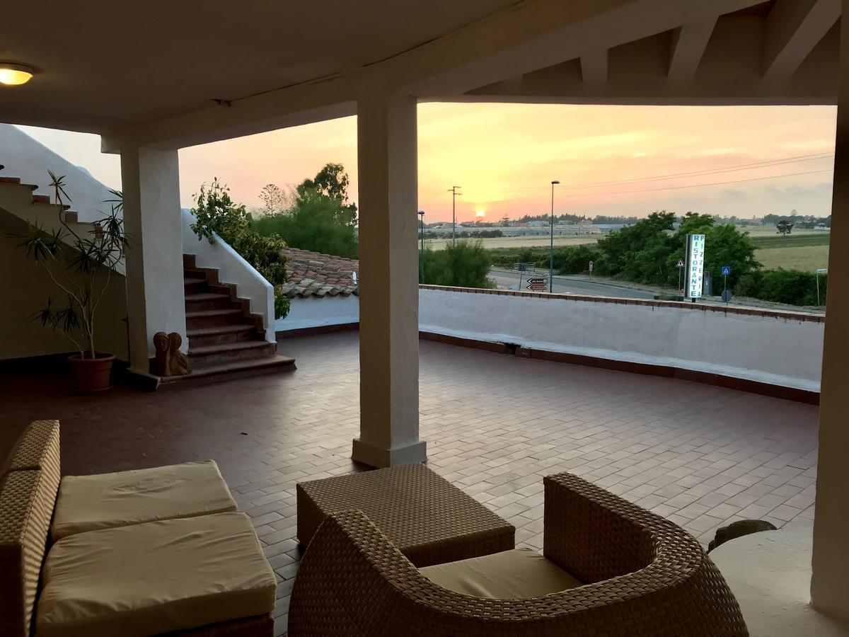 Hotel Su Meriagu Capitana Buitenkant foto