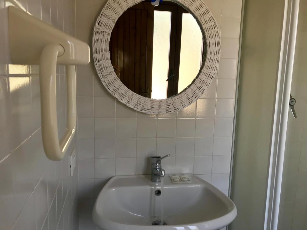 Hotel Su Meriagu Capitana Buitenkant foto